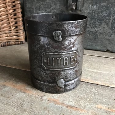 French Metal Measure Canister, 1 Liter, Dry Grains, 19th C, Historical French Farmhouse, Primitive, Toulouse 