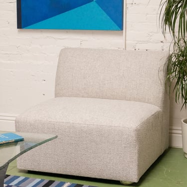 Bonnie Modular Single Seat in Goodwin Pebble