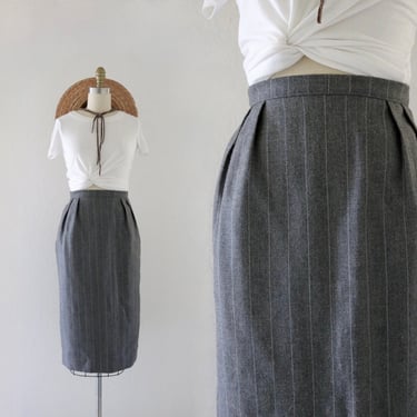 wool micro stripe skirt - 27 - vintage 90s y2k size small gray straight pinstripe striped knee skirt 