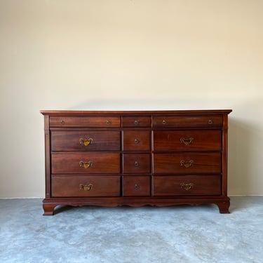 Vintage 12 - Drawers Solid Mahogany Dresser by Hungerford Memphis 