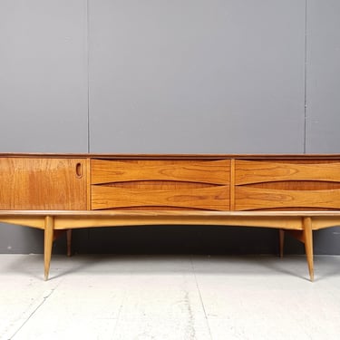 Oswald Vermaercke Paola teak lowboard V-Form Belgium 1959 - vintage lowboard - vintage design sideboard - design cabinet - belgian design 