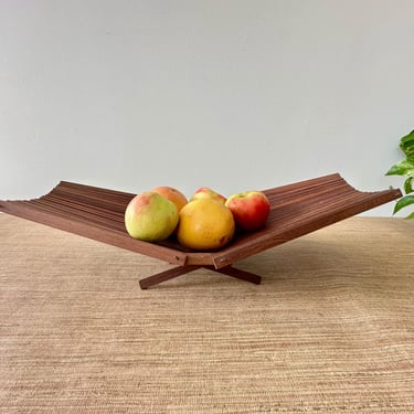 Vintage Wooden Folding Fruit Holder Centerpiece - Mid-Century Modern Decorative Basket 