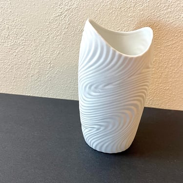 Vintage 90s White Ceramic Wavy Gravy Decorative Vase 