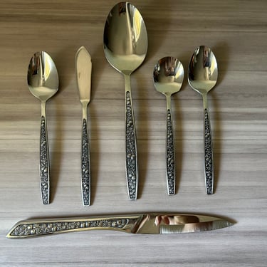 Vintage Stainless Flatware set, Pageant Harvest flatware, 10 Forks embossed Fruit and Flowers flatware, Carving Knife set, Hostess Set 
