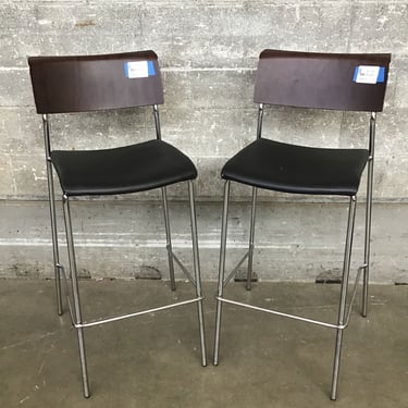 Modern Barstool Pair (Seattle)