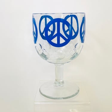 Vintage 1970s Retro Peace Sign Hippie Symbol Pedestal Drink Glass Cup Mug Blue 