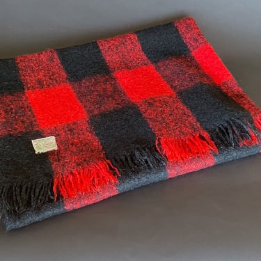 Vintage Scotch House Wool Mohair Red Black Plaid Blanket Throw 