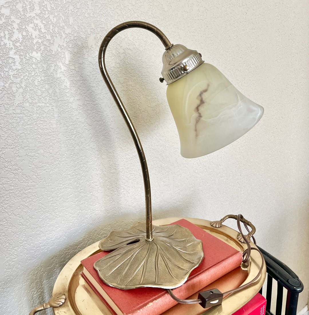 Vintage Lily deals Pad Brass And Glass Gooseneck Table Lamp