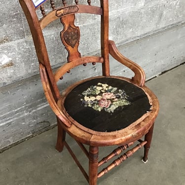 Eastlake Dining Chair (Seattle)