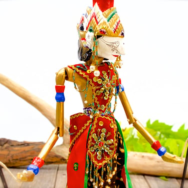 VINTAGE: 19" LARGE Indonesia Wayang Golek Rod Puppet Marionette Doll - Javanese Puppet - Hand Painted - Indonesia Doll - SKU 22-A-00032652 