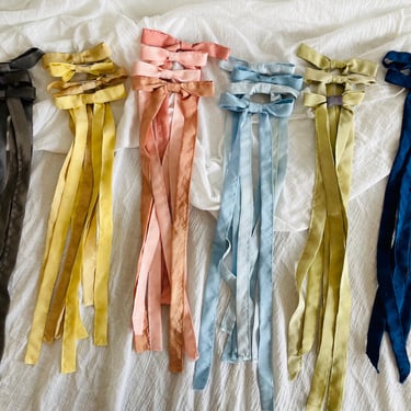 Small Silk Hair Bow, Naturally Dyed, Bow Clip | SAMPLE SALE 