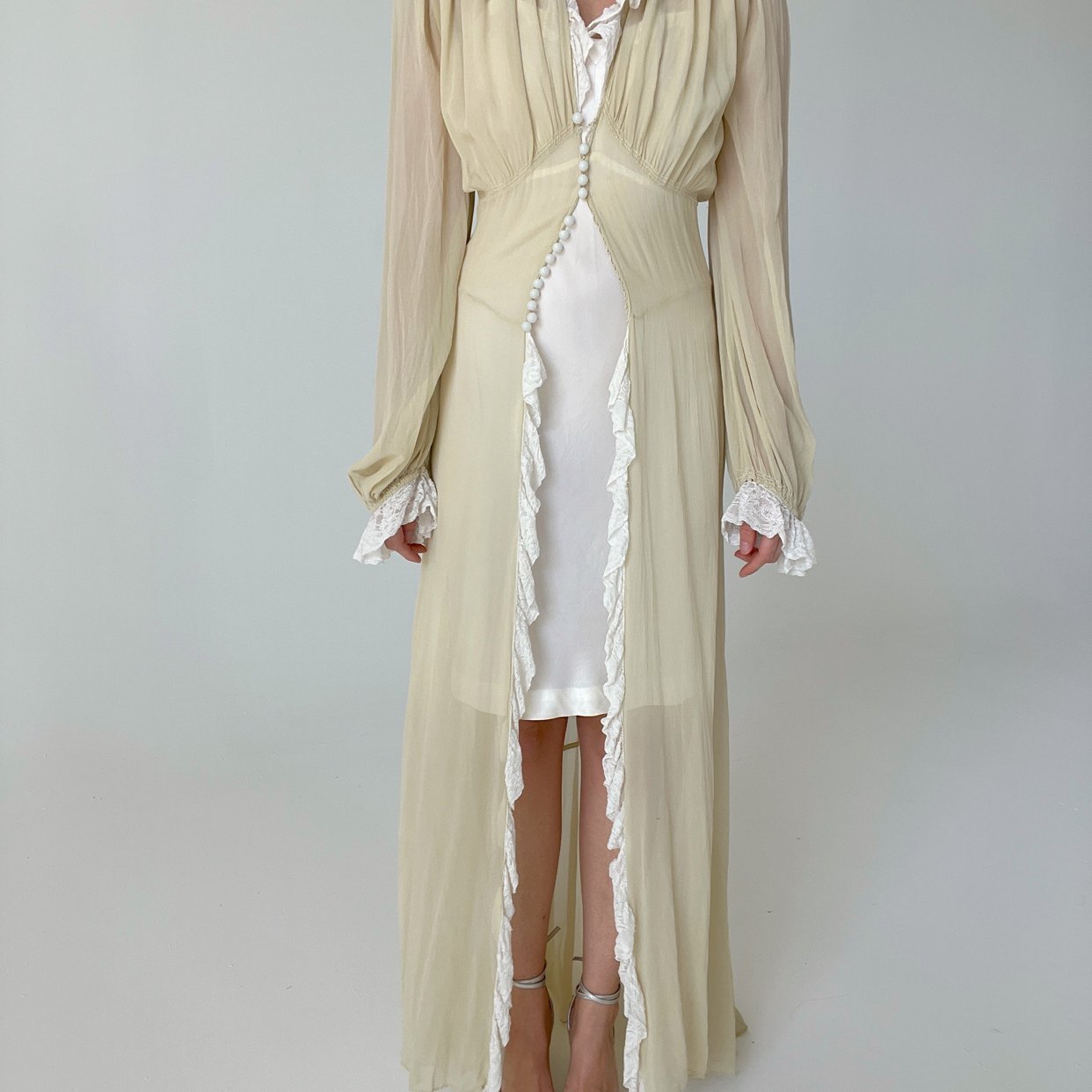 1930's Pale Vintage Cream Silk Chiffon Robe with | Eveliina Vintage ...