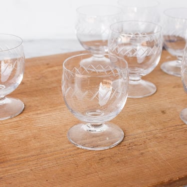 Glamorous Vintage Bar Glass Set of 8