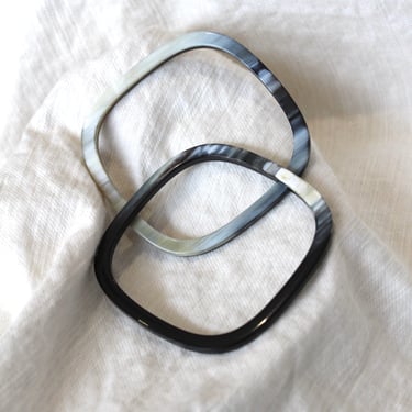 CATH•S | Flat Small Horn Bracelets