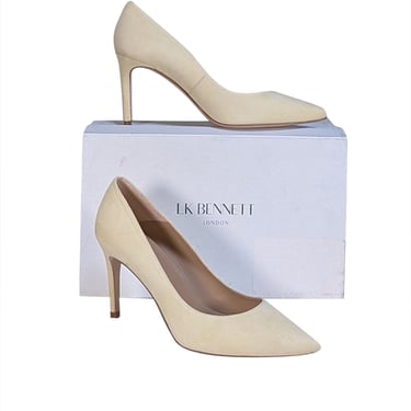 L.K. Bennett - Light Yellow Suede Pointed Toe Floret Pumps Sz 9