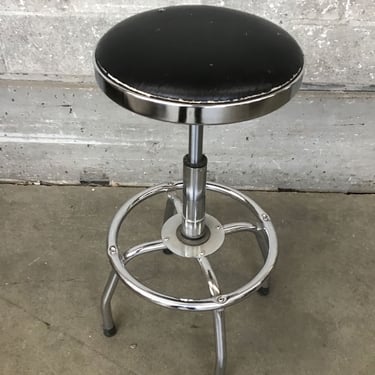 Swivel Stool (Seattle)