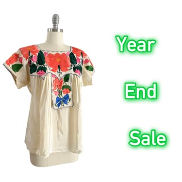 YEAR END SALE /// 30s Embroidered Top / 1930s Vintage Blouse Shirt / Medium to Large 