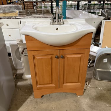 Freestanding Bow-Front Single Bathroom Vanity