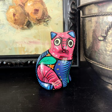 Vintage Talavera Mexican Hand Painted Folk Art Ceramic