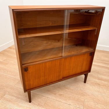 Mid Century China Cabinet 