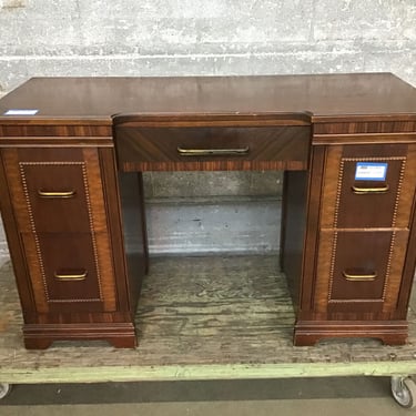 Vintage Dressing Table (Seattle)