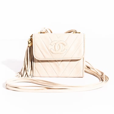 CHANEL 1989-1991 Cream Lambskin Mini Crossbody Bag w/ Tassel