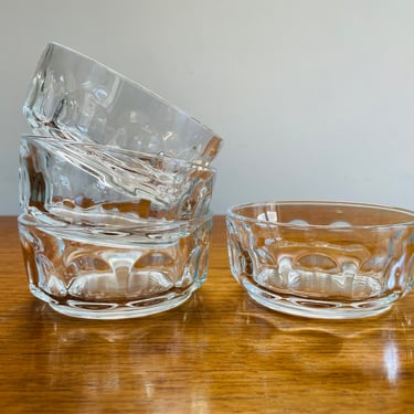Set of Four Vintage Arcoroc Britannia Thumbprint Dimple Bowls, Vintage French Glass Dessert Serving Bowls, 1970sw 