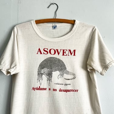 Vintage 80s Giant Armadillo Extinction Nature T shirt Spanish Dont Let Me Dissapear Size M to L 