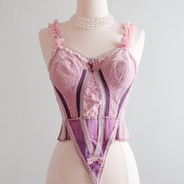 32 C 1950s Bullet Bra / Hand Dyed Hot Pink Cotton Brassiere