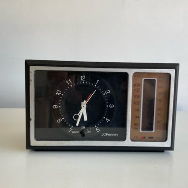 JCPenney Vintage Clock Radio