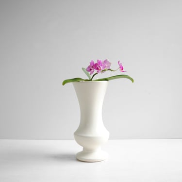 Vintage White Pottery Vase, Flower Vase 