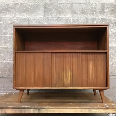 Luscious Li’l Record Cabinet (Seattle)