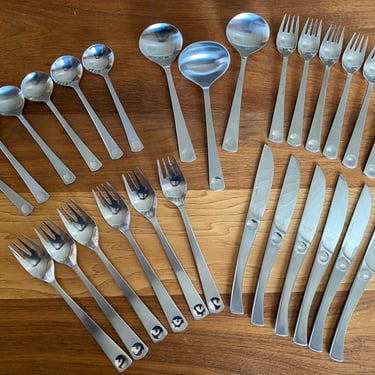 Rosenthal Design PLUS Modernist Stainless Flatware Set for Six Wolf Karnegal Design 