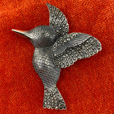 Vintage Hummingbird Brooch - Sterling Silver with Glistening Marcasites  - Locking Pin Back Clasp 