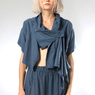 Draped Front Cropped Short Sleeve Jacket in BLUE or BLACK
