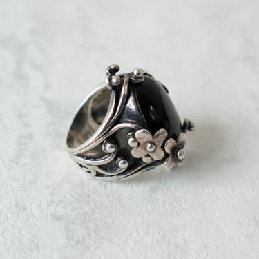 Vintage Carved Floral Sterling Silver Statement Ring with Onyx Setting
