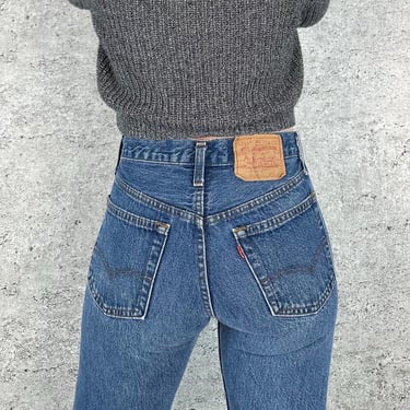 Levi's 501 Vintage Jeans / Size 24 25 