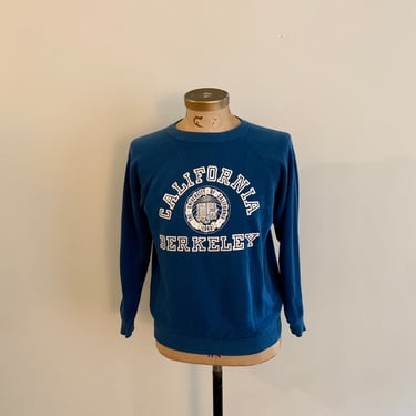 Berkeley University of California vintage 70s/80s medium blue sweatshirt-size S/M 