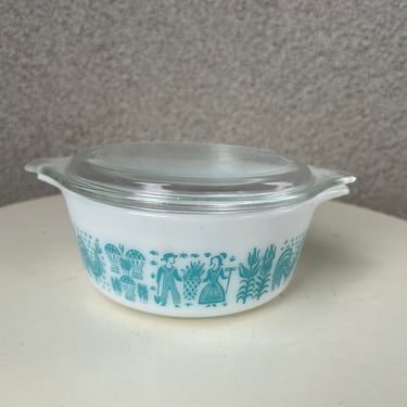 Vtg Pyrex Bowl + Lid Blue Amish Butterprint #472 1.5 Pt Milk Glass Casserole 