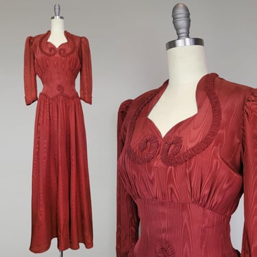 1940s Gown / 1940s Evening Dress / Silk Moiré Taffeta Gown / Red Evening Gown / 1940s Dress / Size Extra Small 