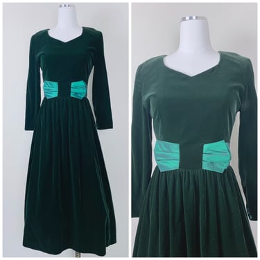 1980s Vintage Talbots for Maggy Velvet Party Dress / 80s Long Sleeve Forest Green Fit and Flare Party Dress / Medium 