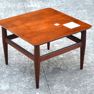 Vintage Mid Century Modern Walnut Side Table with White Tile Accent Inlay, 1960s 