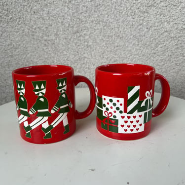 Vintage Waechtersbach red mugs set 2 Christmas soldiers & presents themes. 