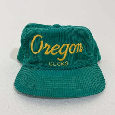 Vintage 1990's Oregon Ducks Corduroy SPORTS SPECIALTIES 'Script' Hat / Snapback