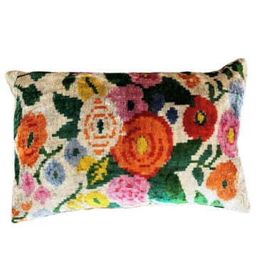 Flower Lumbar Pillow