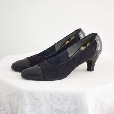 1970s Selby Navy Leather and Suede Spectator Heels, 7 1/2 AAAA 