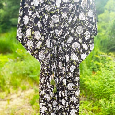 Hand Block Printed Cotton Kaftan, Beach Coverup, Long Caftan Dress, Long Black Floral Caftan Dress, Block Print Floral Caftan, Tassels 