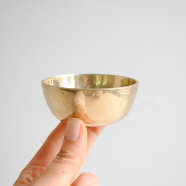 Vintage Small Brass Bowl, Trinket Bowl or Ring Dish 