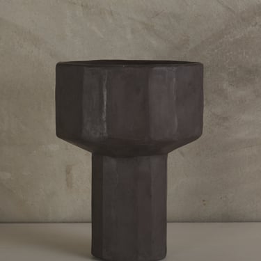 SANTISIMO CYCLOPS TABLE LAMP