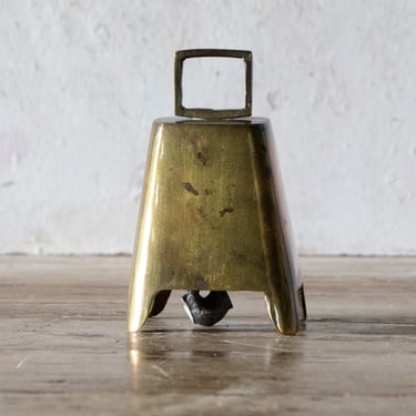Vintage Brass Bell, Tiny Bell, Dinner Bell, School Bell 